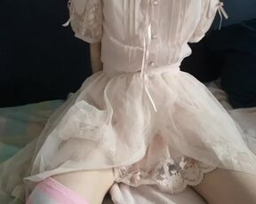 What's under her Skirt? || Loud Moaning Intense Orgasm