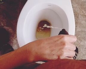 He Piss For Cam In Toilet