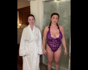 Big Tits do Tiktok Challenge