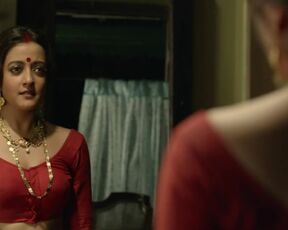 Raima Sen and Priyanka Sarkar