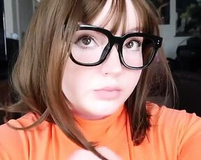 Velma Gets Down on A Monster of Her Own