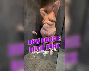 BBW doggie dildo masturbation with OohhLizzyBBW