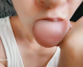 Cumshot in Care. Fuck Pussy Petite Girl Under Skirt and Cum in Pussy